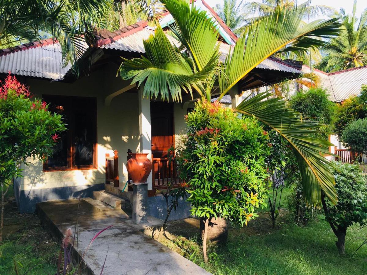 Pelangi Cottages Gili Air Extérieur photo